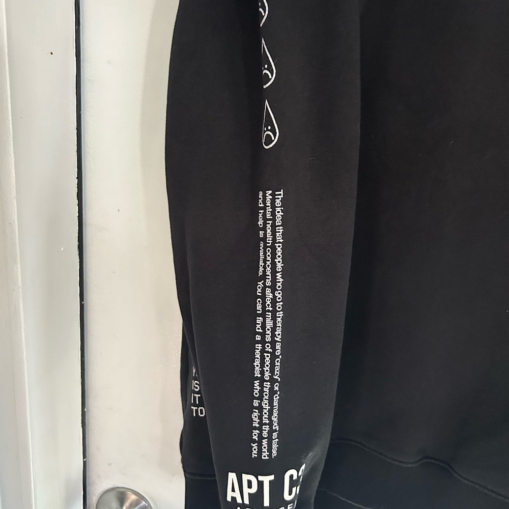 Apt-3C Apparell - Limited Edition “B$tch I’m in Therapy” Crewneck Sweatshirt - Picture 4 of 5